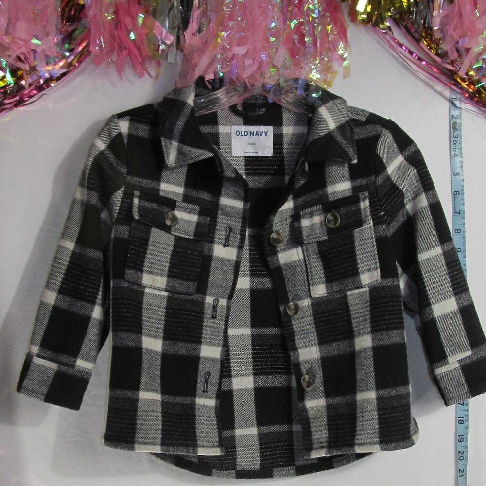 Old navy black and white plaid girls jacket size XS EUC